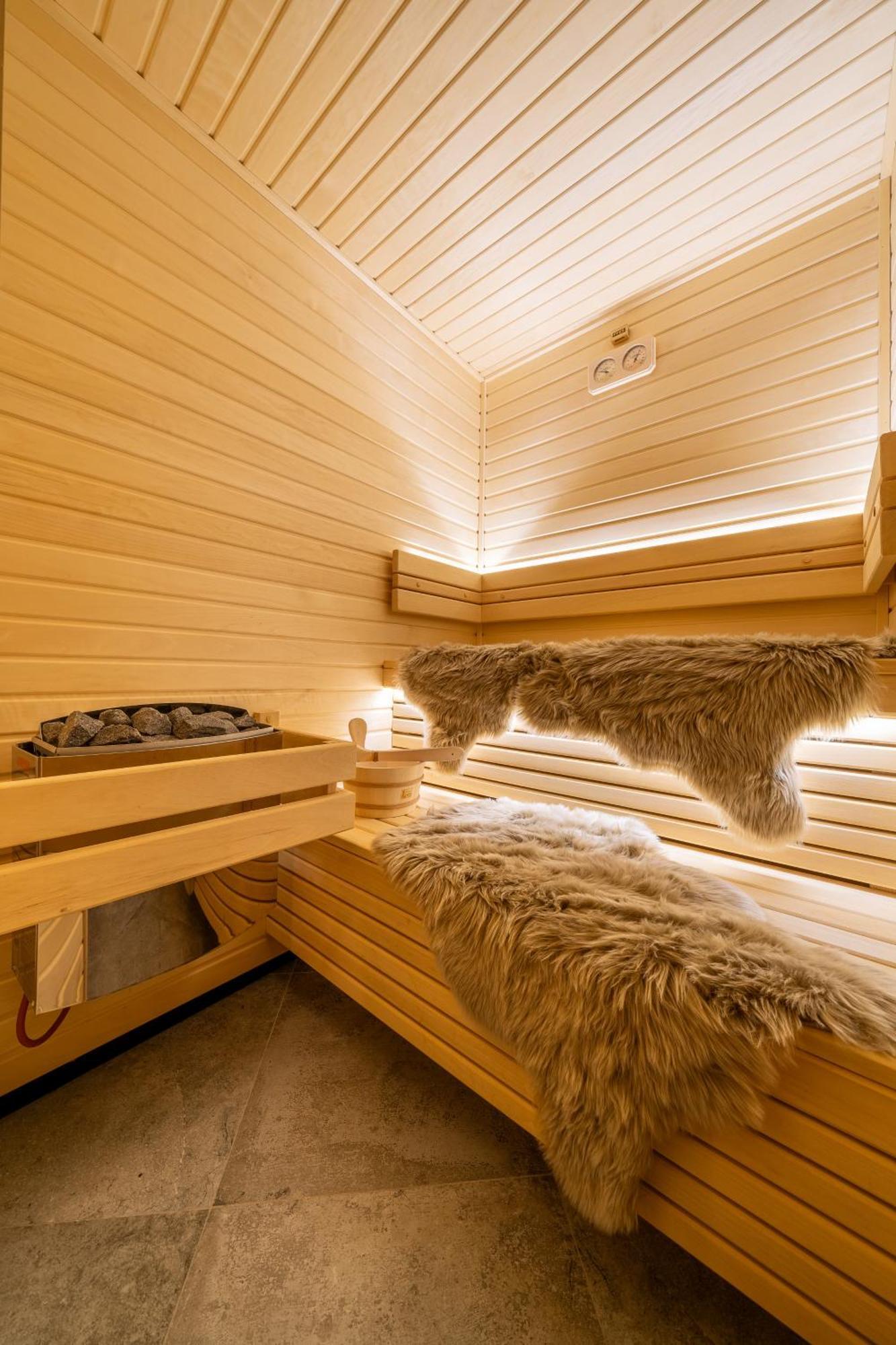 Willa Bozena Jacuzzi & Sauna Zakopane Buitenkant foto